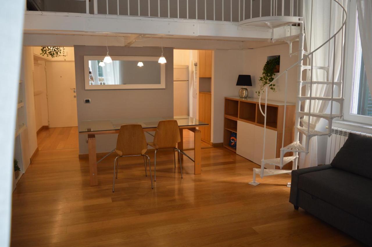 Crise Home Napoli Bagian luar foto